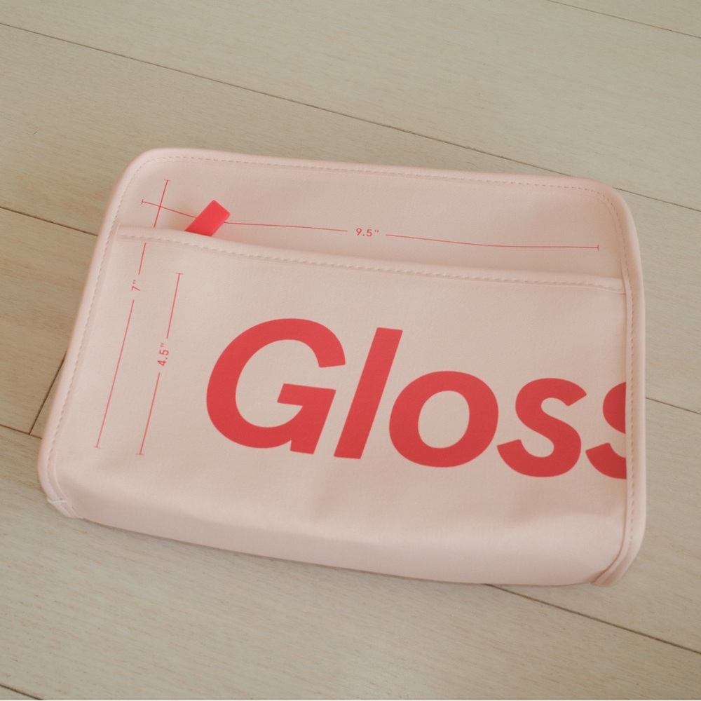 New Glossier makeup beauty bag